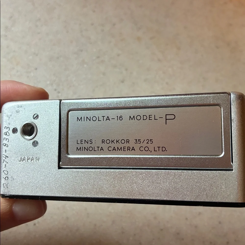 Minolta vintage 16